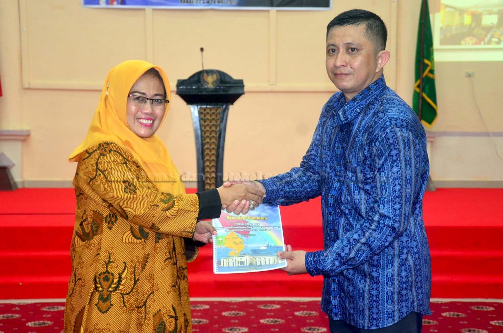 You are currently viewing Pemaparan Hasil Penelitian Kuliah Kerja Dalam Negeri Pasis Dikreg Seskoal Angkatan Ke-55 di Kabupaten Natuna