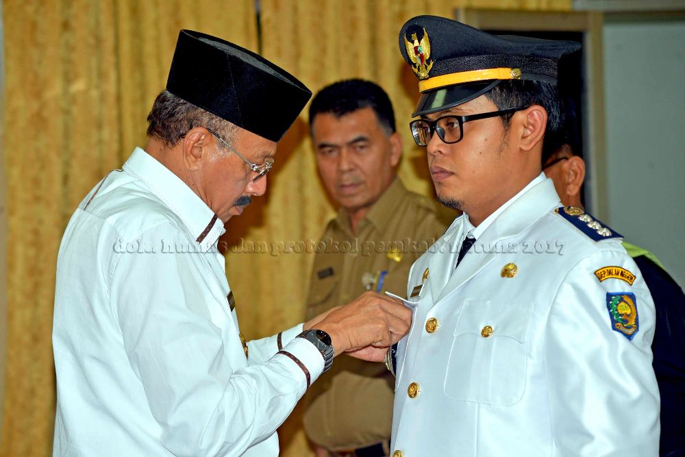 You are currently viewing Pengambilan Sumpah dan Pelantikan Camat Midai