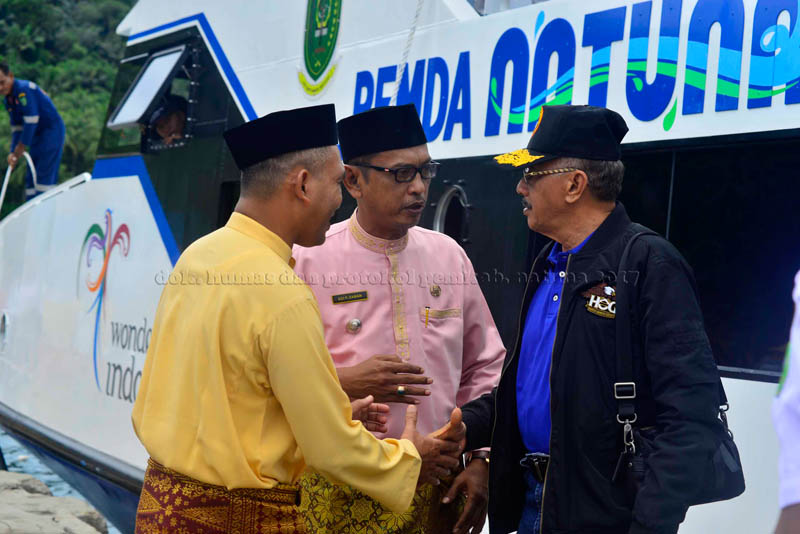 You are currently viewing Bupati Natuna Kunjungan Kerja di Kecamatan Serasan dan Serasan Timur