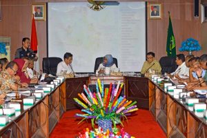 Read more about the article Pertemuan Tim Pengawas DPR RI dengan OPD, Camat, Lurah/Kepala Desa dan Tokoh Masyarakat membahas Pembangunan Perbatasan