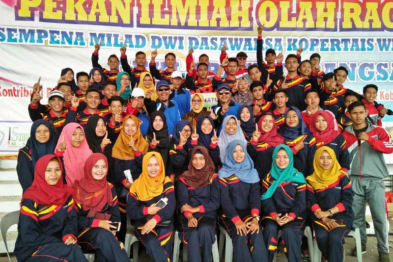 You are currently viewing Wabup Natuna menghadiri Pekan Ilmiah Olahraga dan Seni (PIOS) VI di Batam