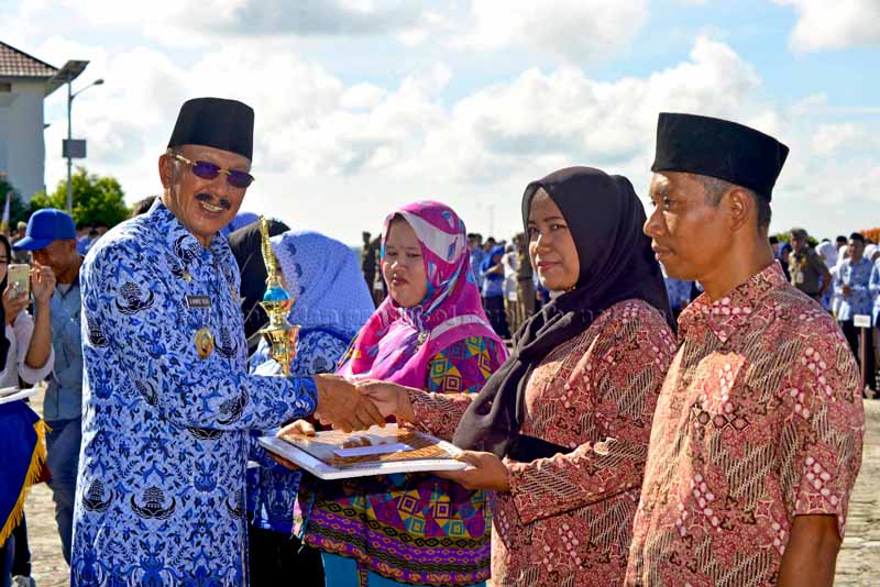 You are currently viewing Upacara 17 Hari Bulan Disejalankan Dengan Hari Kesehatan Nasional (HKN) ke – 53