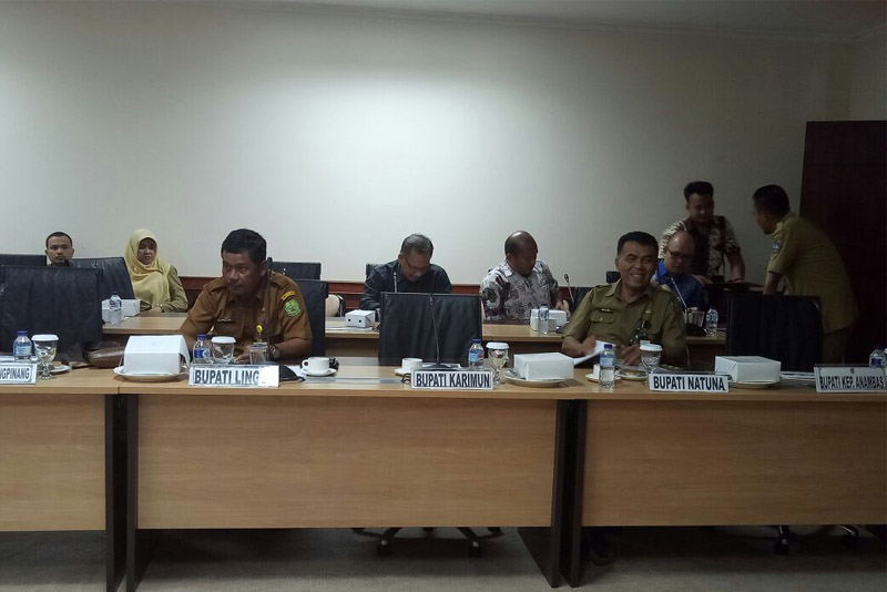 You are currently viewing Rapat Pleno TPAKD Semester II Tentang Sosialisasi Penerbitan Obligasi Daerah