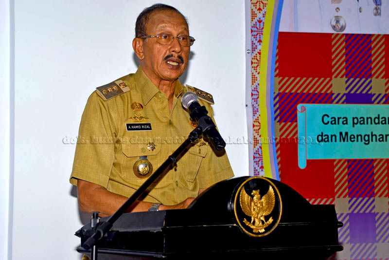 You are currently viewing Pendidikan SLTA menjadi Kewenangan Pemerintah Provinsi, menyulitkan Pemerintah Kabupaten/Kota untuk Mewujudkan Pendidikan yang Merata