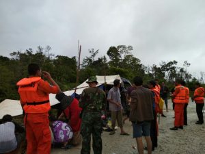 Read more about the article Basarnas dan Intansi Terkait Berhasil Mengevakuasi Warga Yang di Timpa Bencana