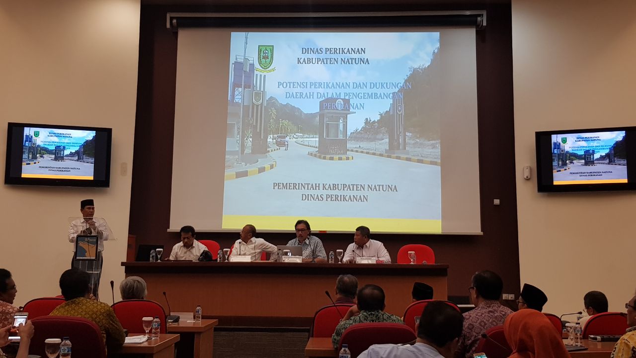 You are currently viewing Rakor dengan Kemenko Maritim, Bupati Natuna Sampaikan Usulan dukung Percepatan Pembangunan