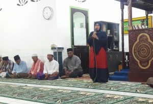 Read more about the article Wakil Bupati Natuna Himbau Camat Bunguran Selatan Tuntaskan Masalah Pembebasan Lahan