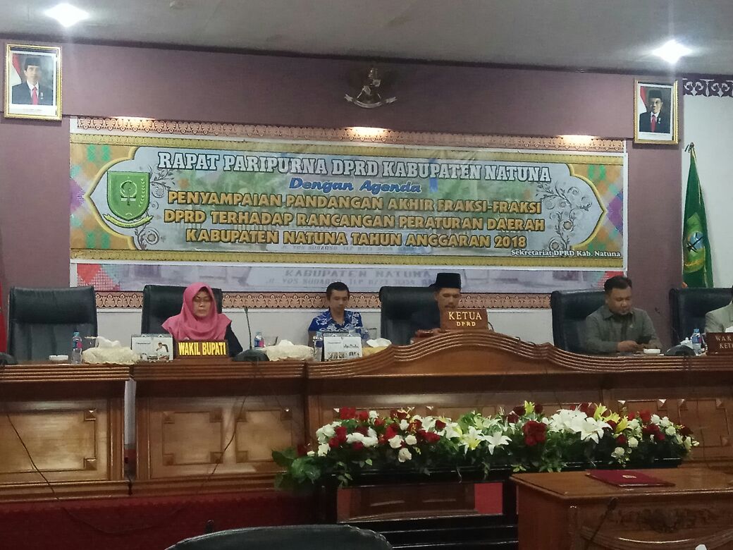 You are currently viewing DPRD Natuna Setujui 6 Ranperda Kabupaten Natuna Tahun 2018