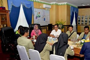 Read more about the article Wakil Bupati Natuna Mengadakan Pertemuan Dengan Mahasiswa KKN UGM