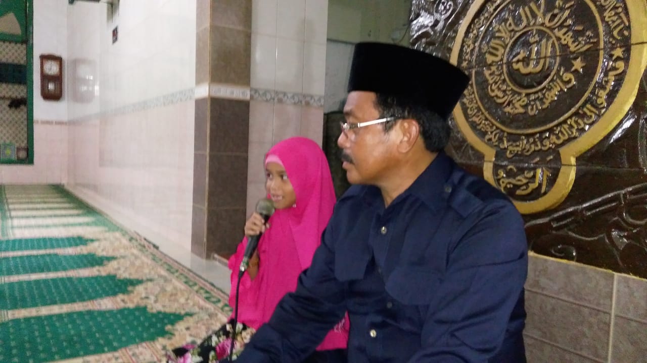 You are currently viewing Gubernur Kepri Kembali Kunjungi Mesjid Al Jamik Ranai