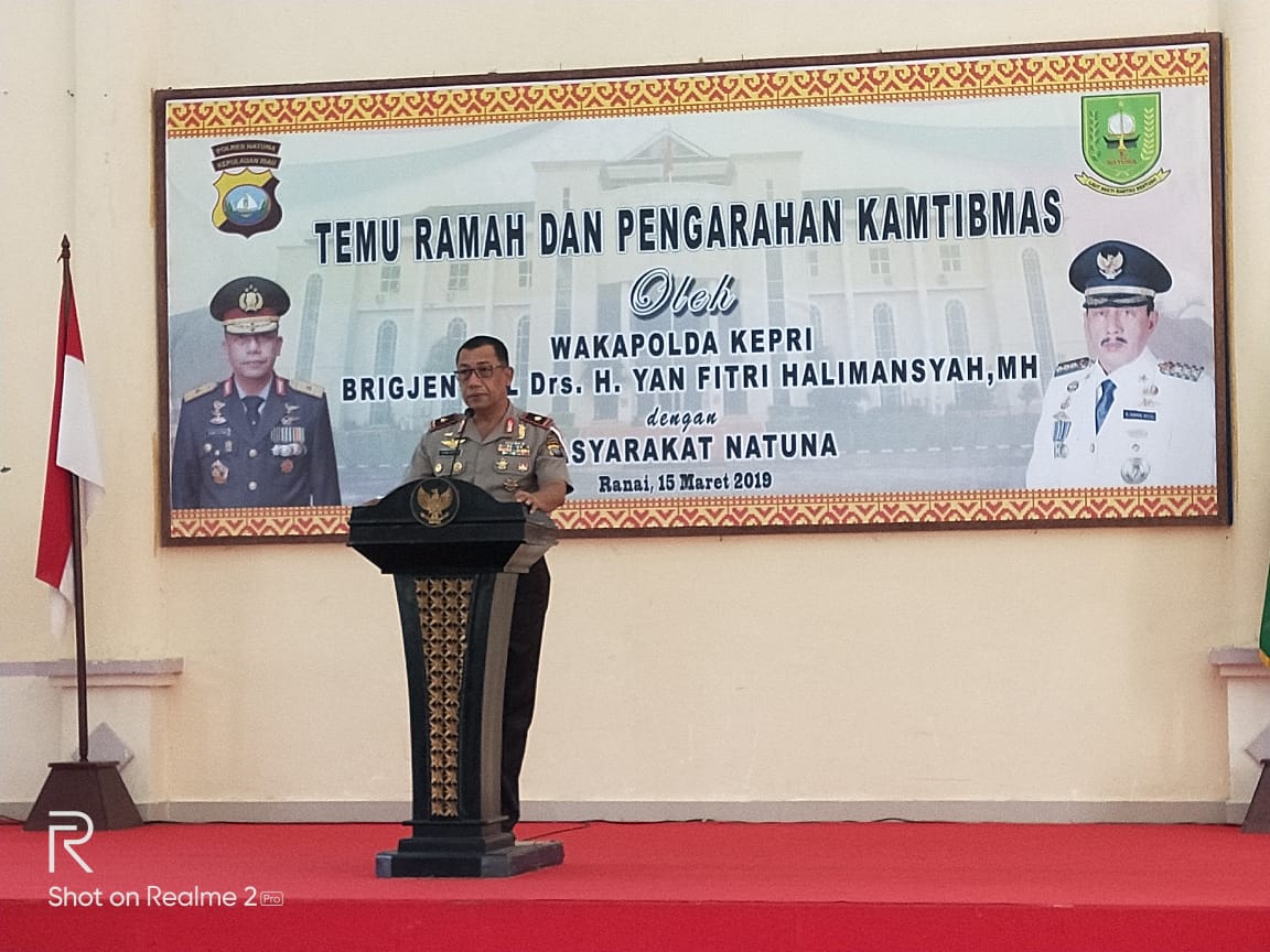 You are currently viewing Jelang Pemilu 2019, Wakapolda Kepri Beri Pengarahan Kamtibmas di Natuna
