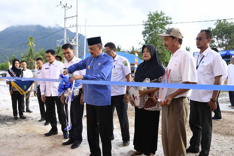 You are currently viewing Bupati Natuna Harapkan Aset Perumahan Khusus Bermanfaat bagi Masyarakat Kurang Mampu