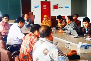 Read more about the article Dalam Rakor Kemenko Maritim, Ngesti Pertanyakan Realisasi Kapal Pengangkut BBM untuk dukung Penerapan BBM Satu Harga di Kabupaten Natuna