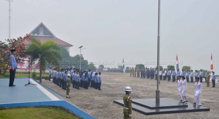You are currently viewing Peringati HUT RI ke-74, Pemkab Natuna Gelar Apel di Halaman Kantor Setda Kabupaten Natuna