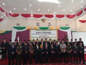 Read more about the article 20 Anggota DPRD Terpilih, Diambil Sumpahnya