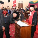 20 Anggota DPRD Kabupaten Natuna Priode 2019 – 2024 Resmi dilantik