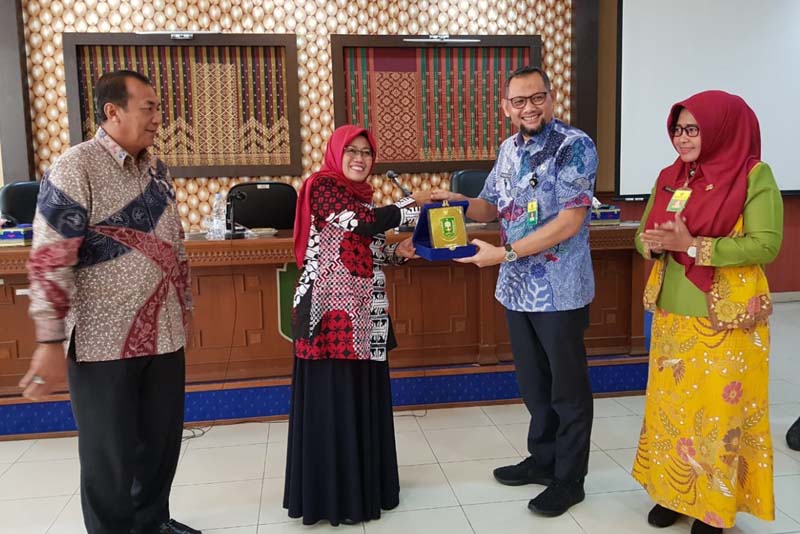 You are currently viewing Ternak Sapi Integritas Siak Bakal Jadi Contoh Bagi Natuna