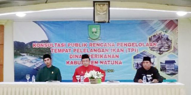 You are currently viewing Asisten III Buka Konsultasi Publik Rencana Tempat Pelelangan Ikan