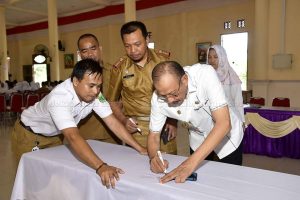 Read more about the article Bupati Natuna Tandatangani Komitmen Bersama INSAN