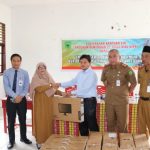 Bank Riau Kepri Bagikan 20 Komputer untuk SMP 2 Bunguran Timur