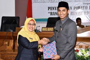 Read more about the article Ngesti Ajukan Ranperda Perubahan Revisi RPJPD Tahun 2005 – 2025