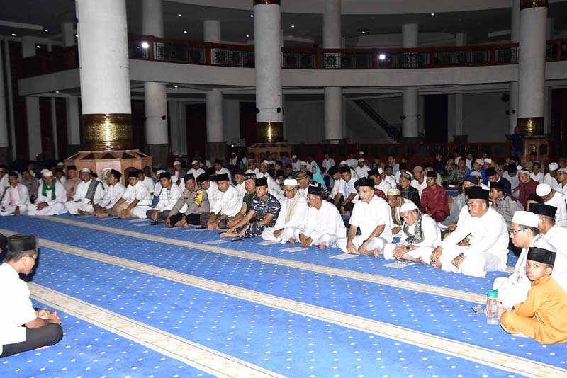 You are currently viewing Ngesti Hadiri Zikir Akbar Peringatan HAB ke-74