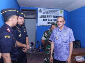 Read more about the article Hamid Rizal : Saya ingin Natuna Cepat Maju, Proposal Provinsi Khusus Sudah Sampai ke Presiden