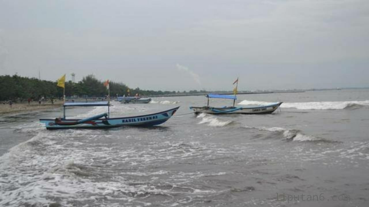 You are currently viewing Waspada Gelombang Tinggi, Syahbandar Imbau Kapal Jangan Berlayar