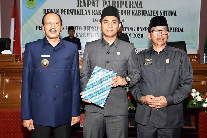 You are currently viewing Bupati Natuna Usulkan 5 Ranperda Baru