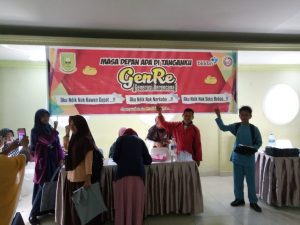 Read more about the article Remaja Mekar Jaya Ikuti Pelatihan Pendidikan dan Konselor Sebaya