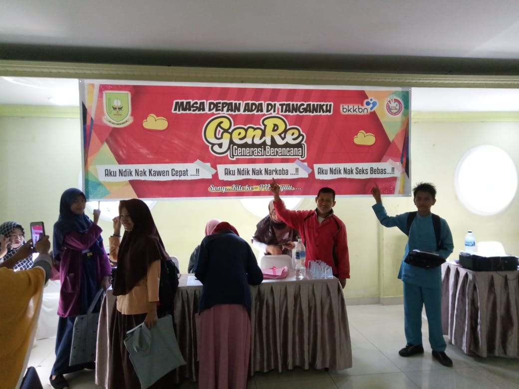 You are currently viewing Remaja Mekar Jaya Ikuti Pelatihan Pendidikan dan Konselor Sebaya