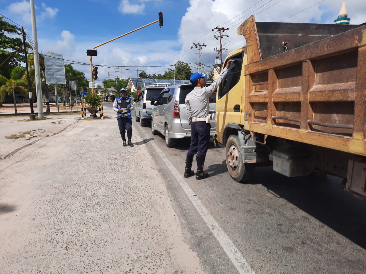 You are currently viewing Antisipasi Covid-19, Dishub Sosialisasi Angkutan Darat Sehat