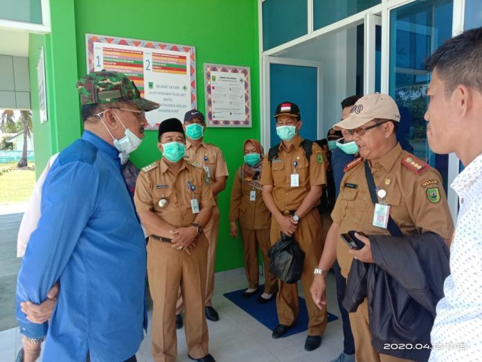 You are currently viewing Bupati Natuna Ingatkan Gaji Tenaga Kesehatan Mesti di Prioritaskan