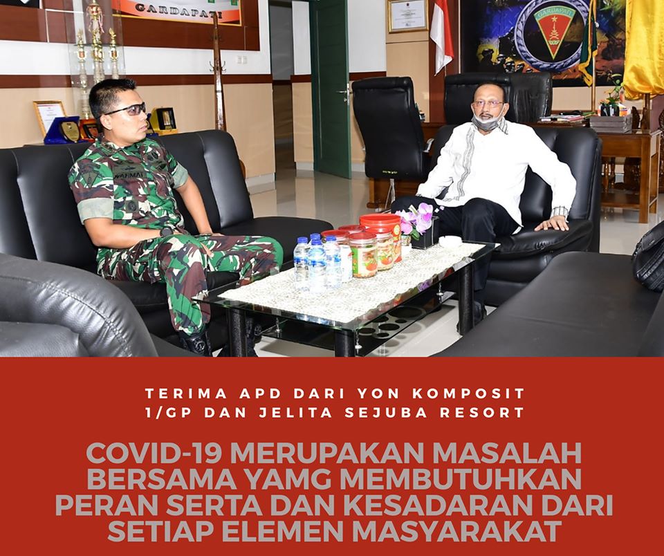 You are currently viewing Bupati Natuna Terima APD dari Yonkomposit I/GP dan Jelita Sejuba Resort