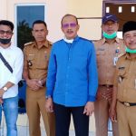Komisi I DPRD Natuna Dampingi Hamid Rizal Bagikan Pangan dan APD