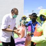 Bupati Natuna Dan Ketua TP PKK Di Pantai Piwang, Kepedulian Sosial Terhadap Masyarakat