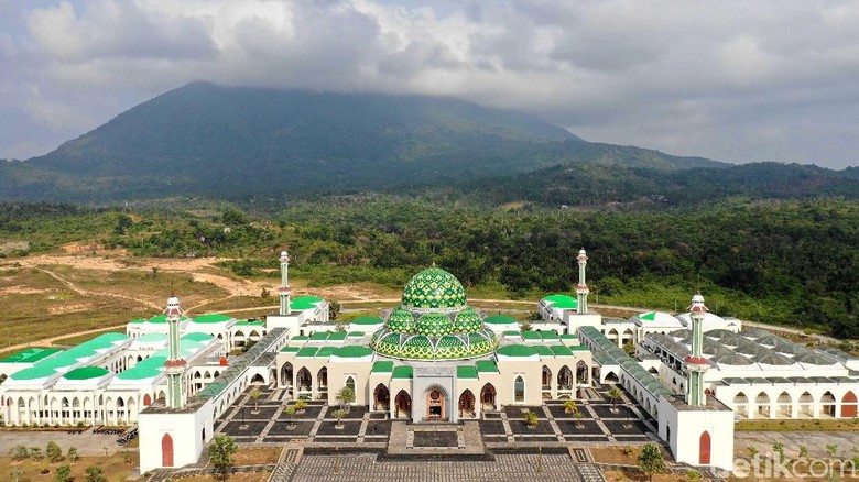 You are currently viewing Asyiknya Jalan-jalan Virtual ke Natuna