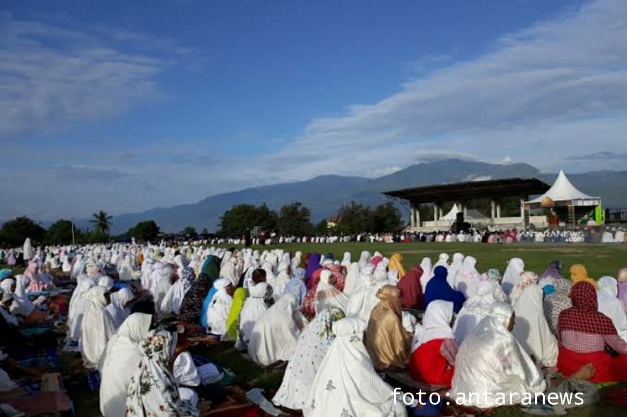 You are currently viewing Shalat Id Ditengah Pandemi, Kemenag Minta Terapkan Protokol Kesehatan