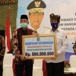 Bupati Hamid Rizal Terima Langsung Bantuan dari Plt. Gubernur Kepri untuk Masyarakat Natuna