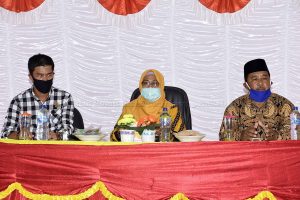 Read more about the article Wakil Bupati Natuna Sosialisasi New Normal di Tanjung Pala Kecamatan Pulau Laut