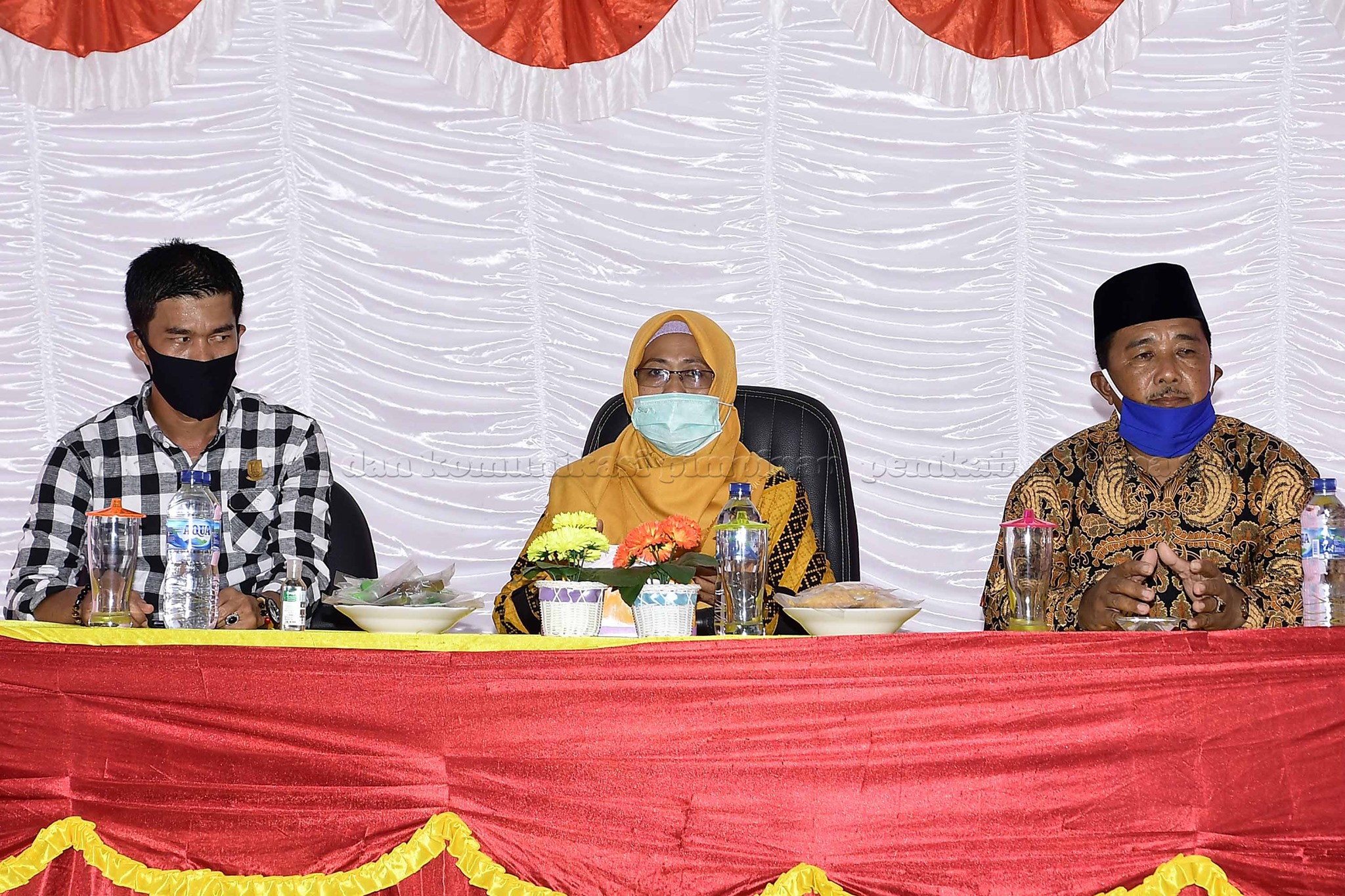 You are currently viewing Wakil Bupati Natuna Sosialisasi New Normal di Tanjung Pala Kecamatan Pulau Laut