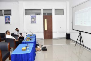 Read more about the article Sekda Natuna Mengikuti Rakor Vidcon dengan Mendagri