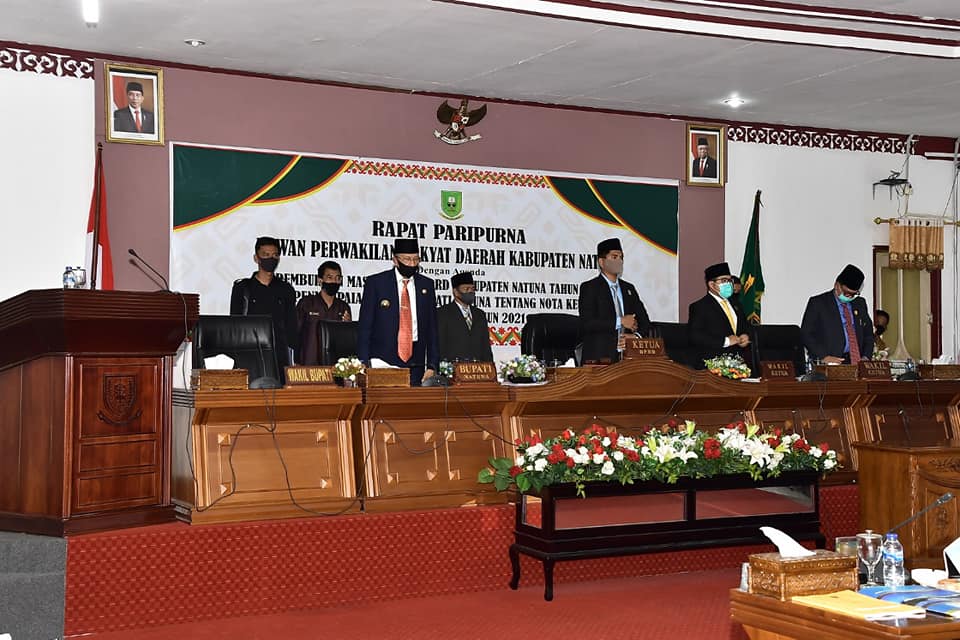 You are currently viewing Bupati Natuna Sampaikan RAPBD Tahun 2021