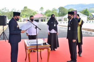 Read more about the article Bupati Natuna Lantik Hendra Kusuma sebagai Penjabat Sekretaris Daerah Kabupaten Natuna