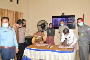 Read more about the article Vidcon Ratas terkait Pengamanan Tahapan Pilkada Serentak se-Kepri, Tahun 2020