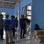 Sambangi Pulau Midai, Bupati Natuna Tinjau Progres Pembangunan Kantor Suak Midai