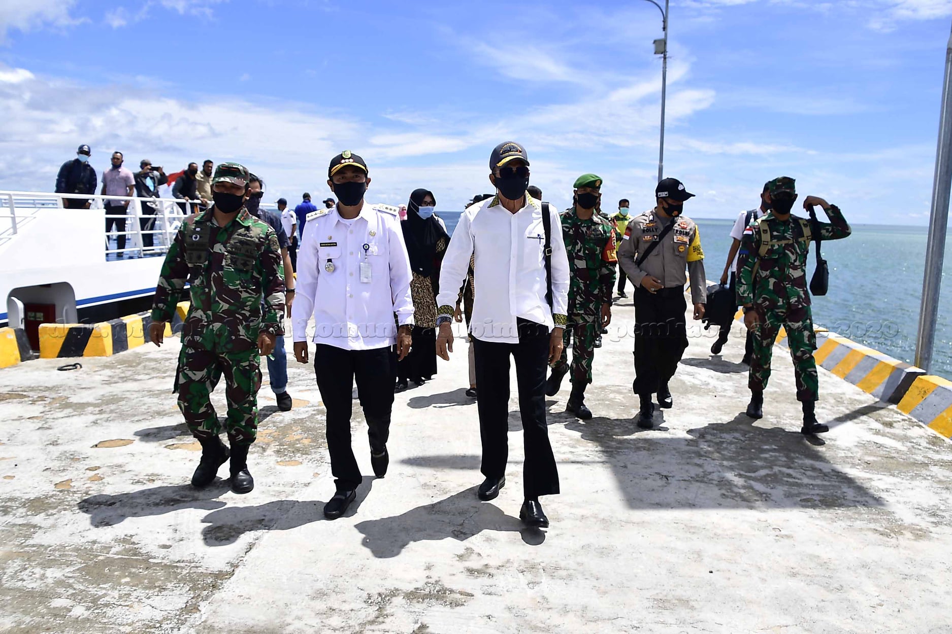 You are currently viewing Sosialisasi New Normal, Bupati Natuna Sambangi Subi