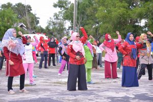 Read more about the article PMI Natuna Gelar Senam bersama dan Cek Kesehatan di Kecamatan Bunguran Selatan