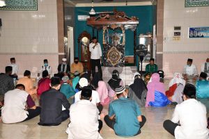 Read more about the article Pemda Natuna Gelar Tausiyah dan Doa Istighosah Peringatan Hari Jadi Kabupaten Natuna ke-21