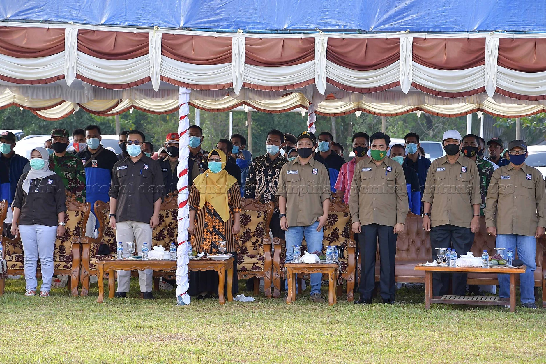 You are currently viewing Wabup Natuna Hadiri Simulasi Pilkada Serentak Tahun 2020 di Desa Harapan Jaya